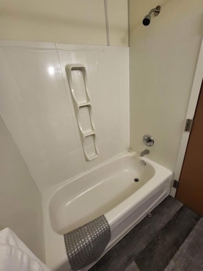 Classic Double Room, Lake View | Free WiFi