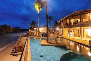 Alberca al aire libre