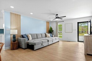 TV connectée, table de tennis de table