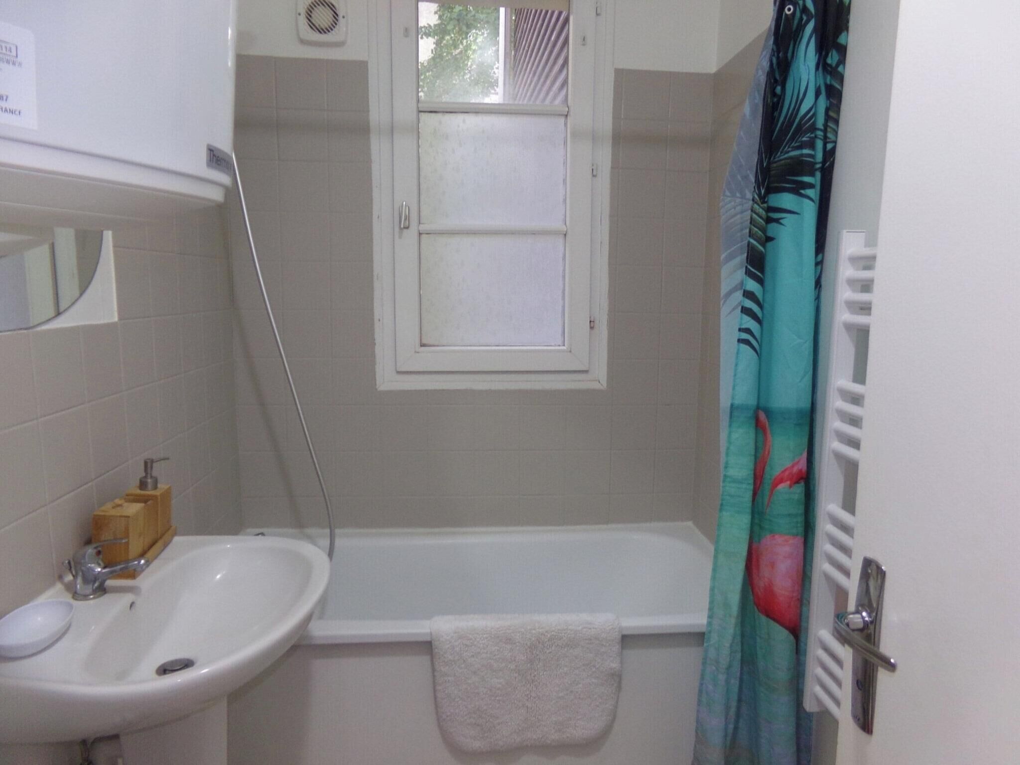 Hårføner og håndklær