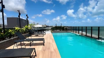 Standard Apartment | Pool | Outdoor pool