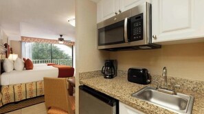 1 室のベッドルーム、インターネット、ベッドシーツ