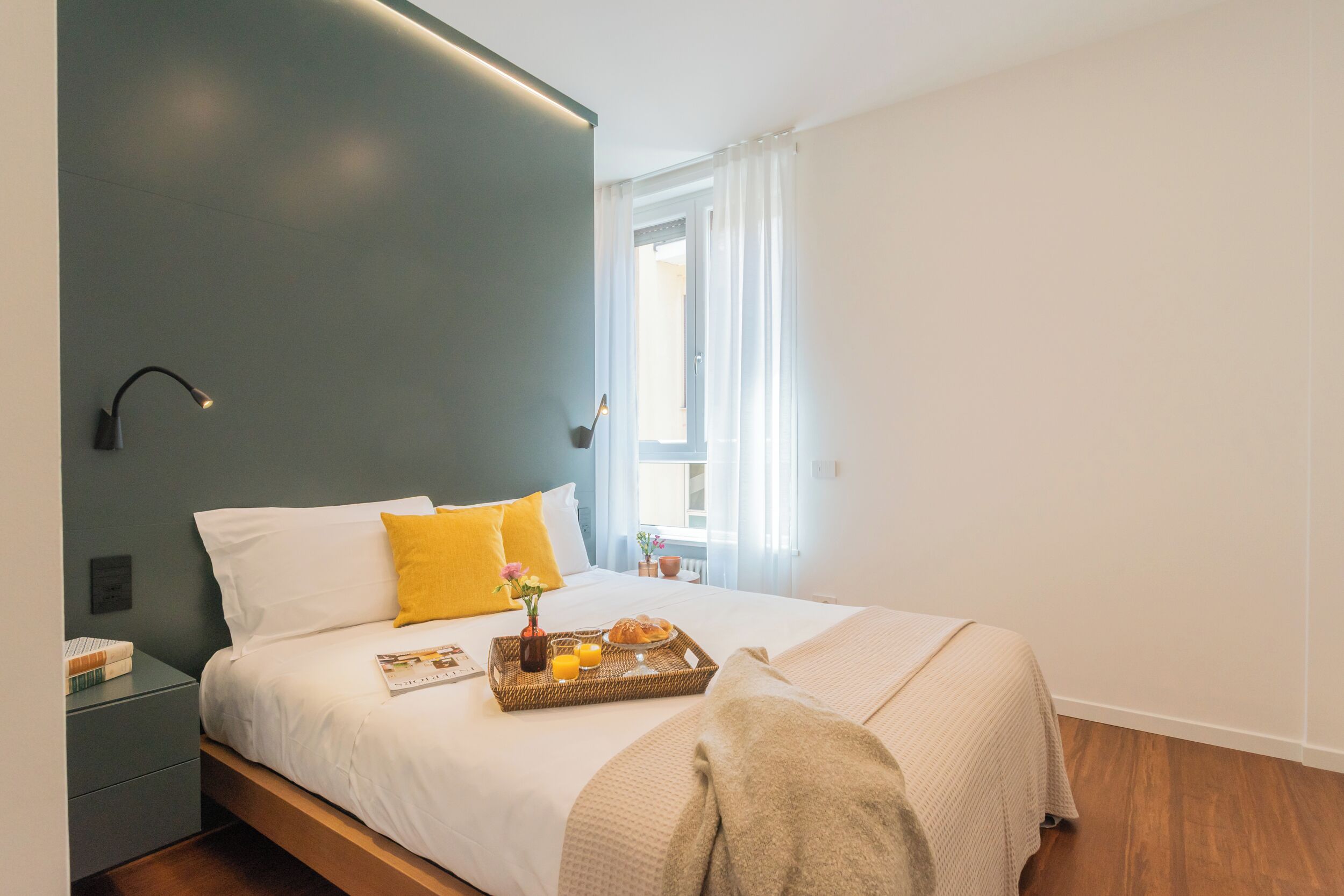 1 habitación, tabla de planchar con plancha, wifi gratis y ropa de cama 