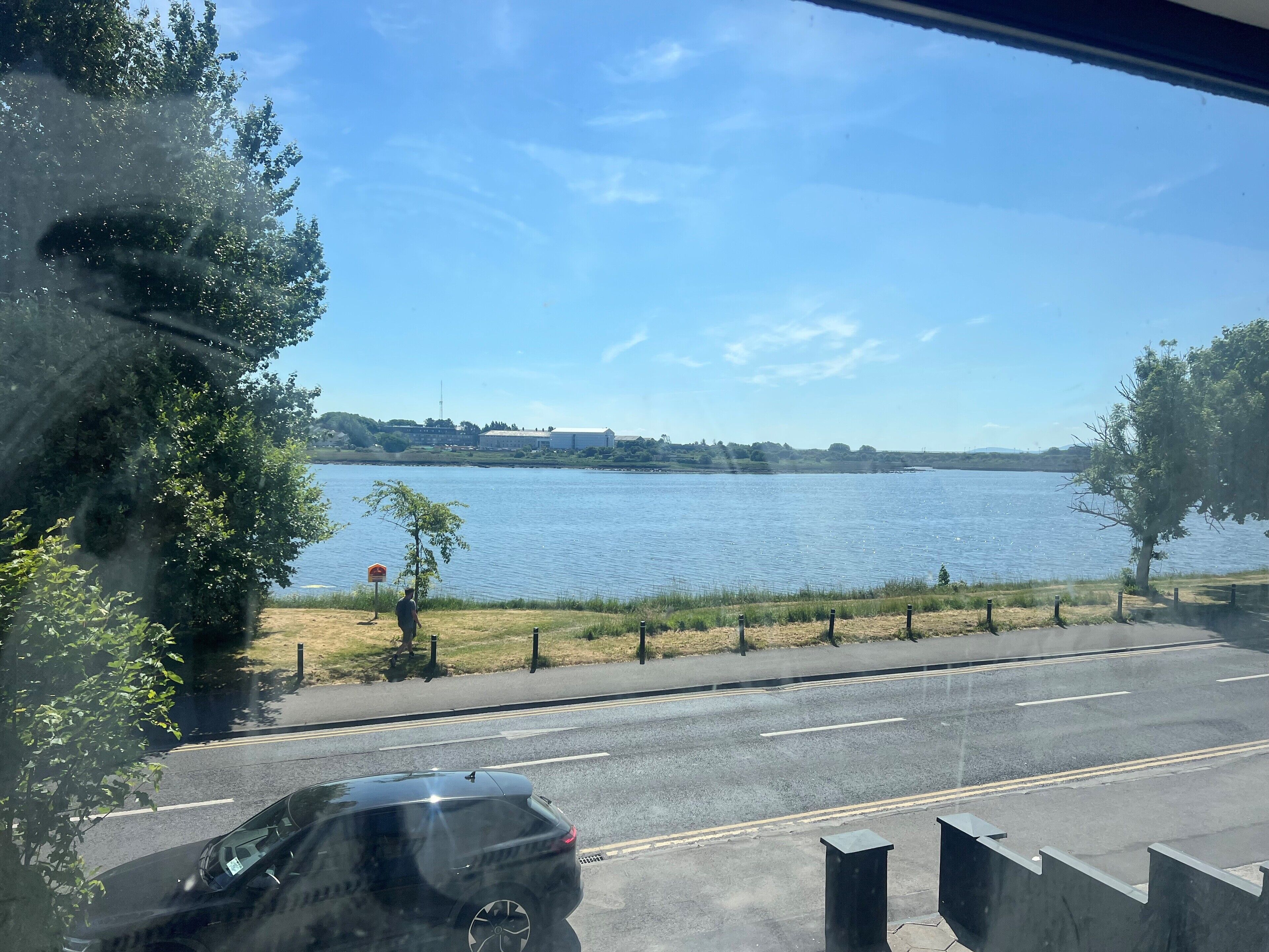 الإطلالة من المنشأة