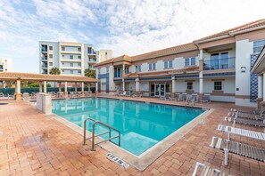 Appart'hôtel, plusieurs lits (Oceanwalk 11-605) | Piscine