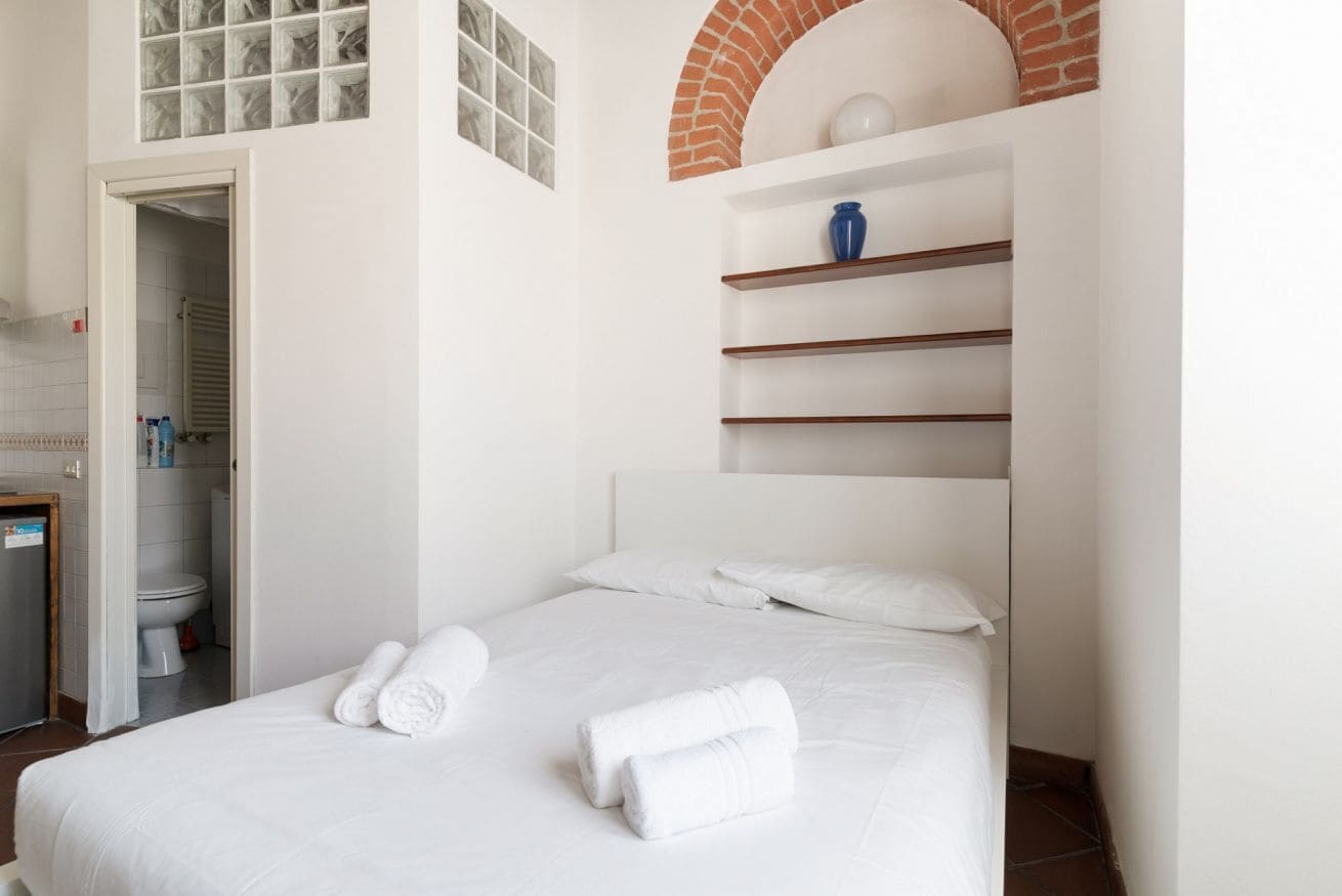1 bedroom, iron/ironing board