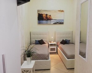 Room, 2 Twin Beds | Free WiFi