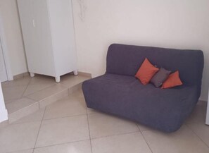 Room, 2 Double Beds | Free WiFi