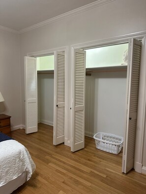 3 chambres, Wi-Fi gratuit, draps fournis