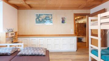 2 chambres, fer et planche Ă repasser, Wi-Fi, draps fournis