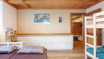 2 chambres, fer et planche Ă repasser, Wi-Fi, draps fournis