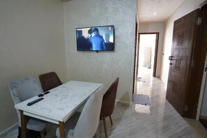 Apartment, 2 Bedrooms, Patio | Dining - Apartment in Martil Rdc, 2 Bedroom Living Room Terrace (Martil)