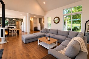 Smart-TV, Kamin