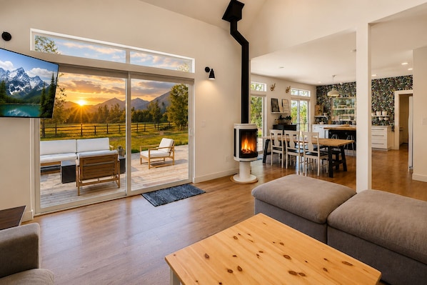 Smart-TV, Kamin
