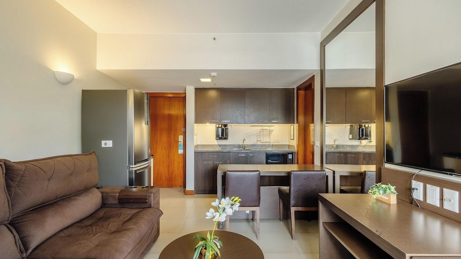 Apart in a Condo With a Pool in Asa Sul Bhe0405