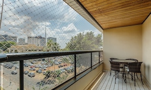 Khu ẩm thực ngoài trời