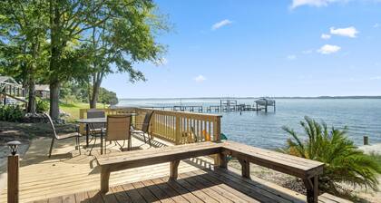 Ferry Breeze Beach House – NC Coastal Escape