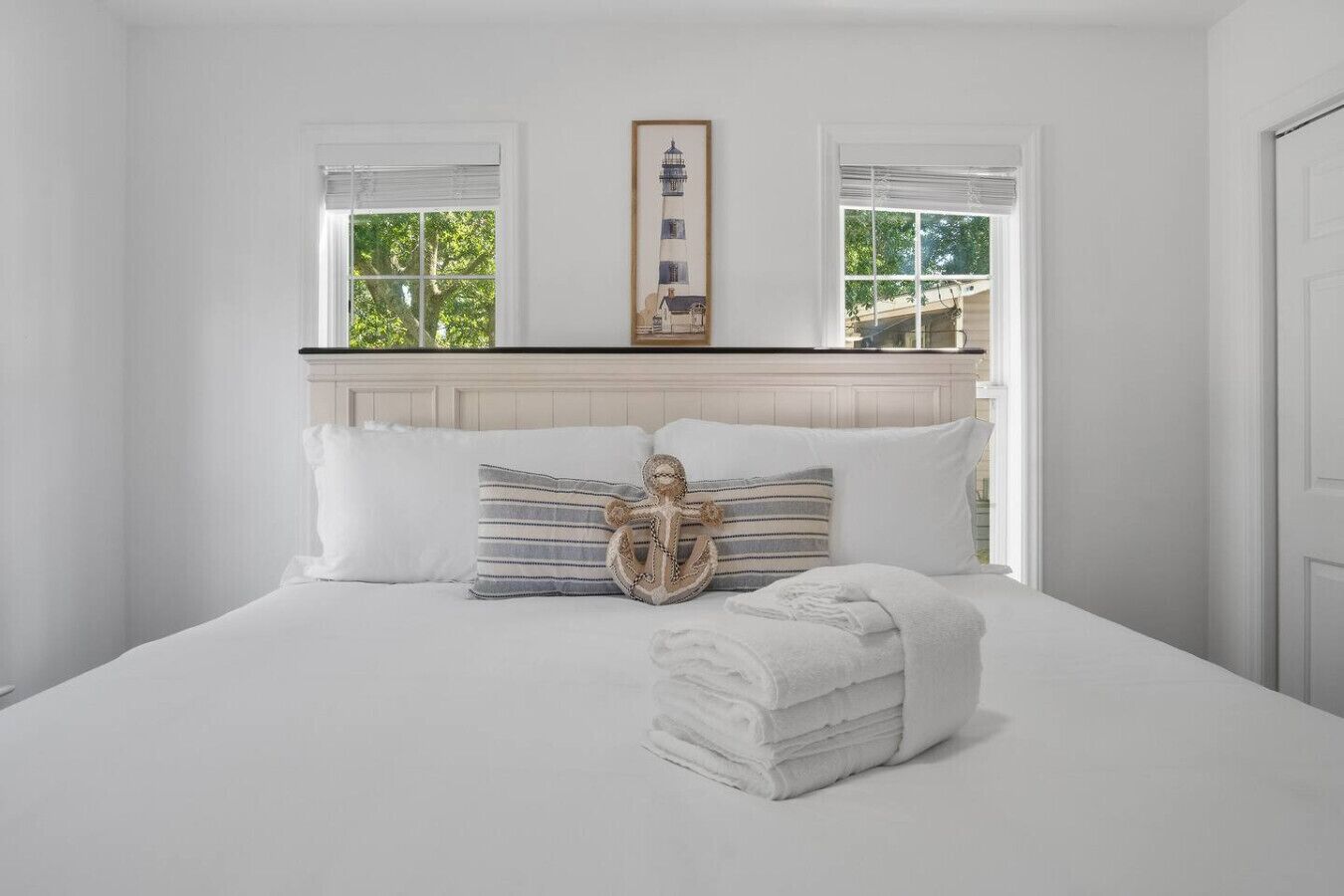 3 bedrooms, free WiFi, bed sheets, wheelchair access