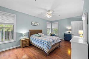 4 bedrooms, free WiFi, bed sheets