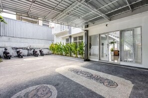 Self parking - Villa Chunga-changa (Bali)
