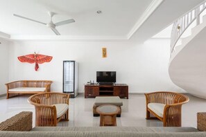 Unclassified image, 4 of 17, button - Villa Chunga-changa (Bali)