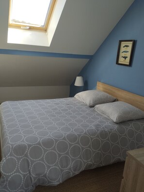 3 chambres, lit parapluie, Wi-Fi gratuit, draps fournis