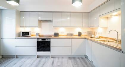 Erskine & Gibson Apartments