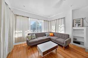 TV connectée, cheminée