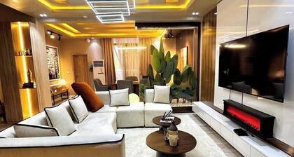 The Pines Court Apartment