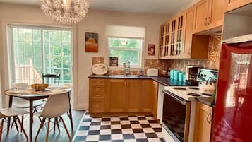 冰箱、烤箱、炉灶、洗碗机