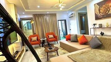 Apartemen Keluarga, balkon, pemandangan kota | Area keluarga