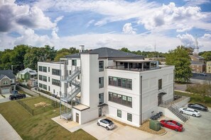 Exterior - The Chief`s Barracks (Mcminnville)