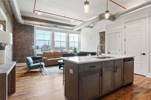 Interior - The Laboratory (Mcminnville)