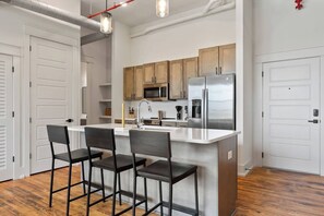 Fridge, microwave, oven, stovetop - The Laboratory (Mcminnville)