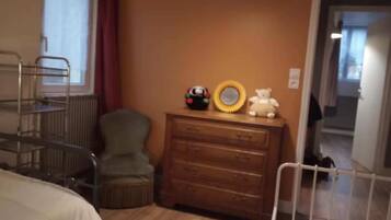 2 chambres, Wi-Fi gratuit, draps fournis