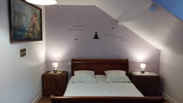 2 chambres, lit parapluie, Wi-Fi, draps fournis