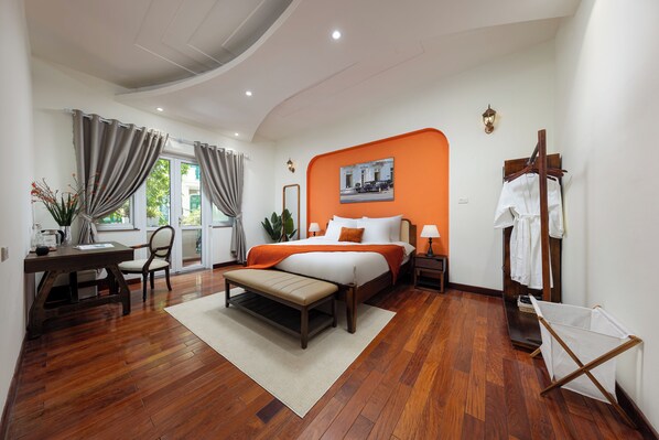 6 عدّة غرف نوم ومكواة/لوح كي وواي فاي