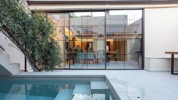 Piscina a l'aire lliure