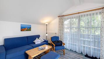 Televisión, mesa de ping pong