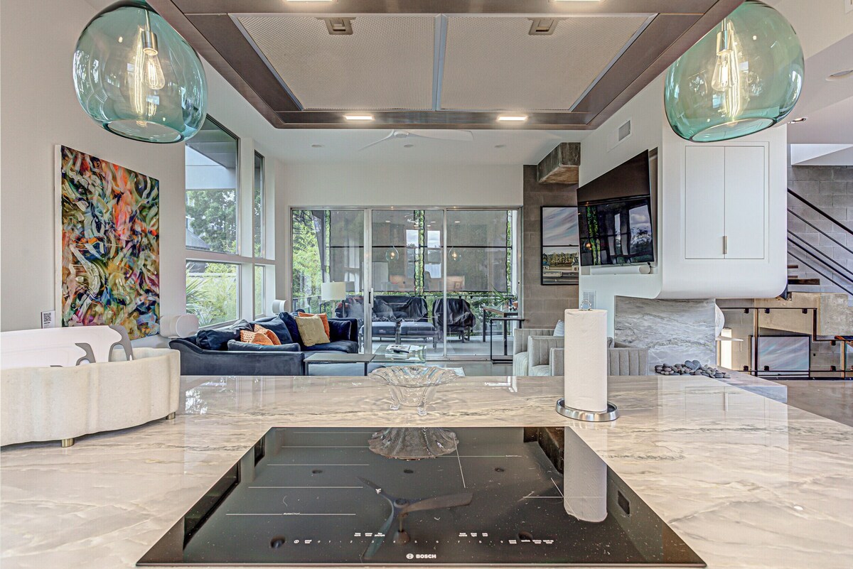 Photo 16 of Downtown Austin Gem I Pet-friendly 4BR home w/ fire pit & fenced yard