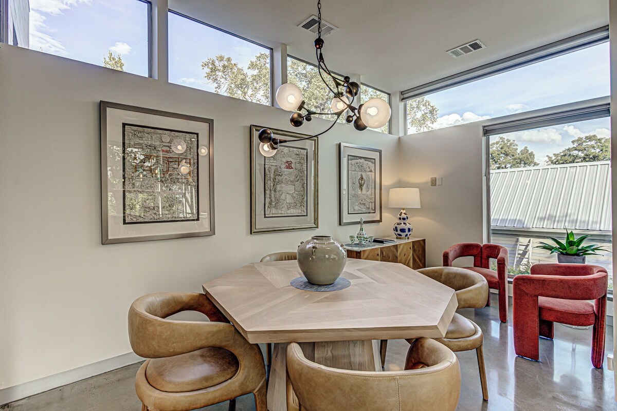 Photo 17 of Downtown Austin Gem I Pet-friendly 4BR home w/ fire pit & fenced yard