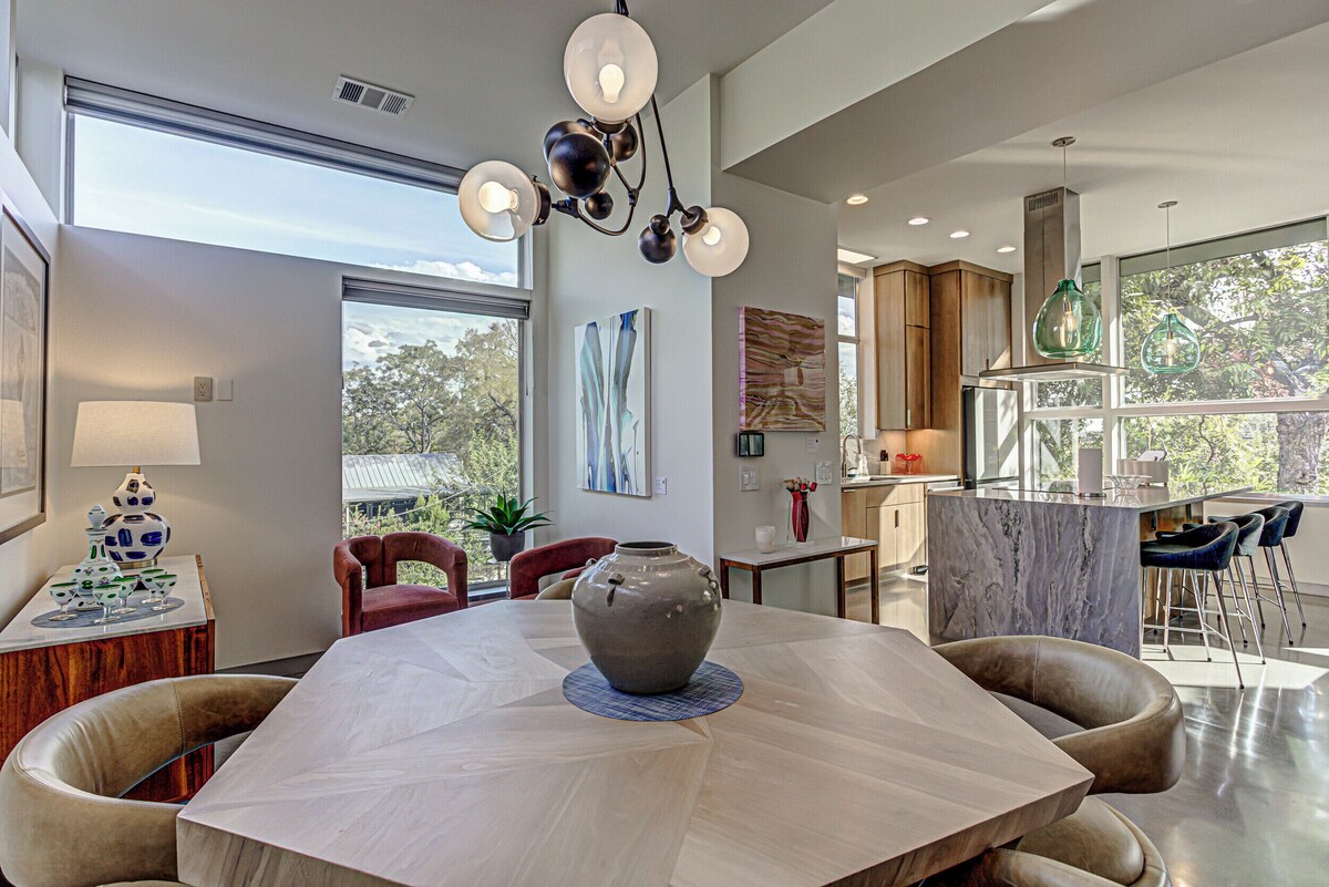 Photo 18 of Downtown Austin Gem I Pet-friendly 4BR home w/ fire pit & fenced yard
