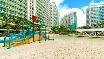 Children's play area - outdoor