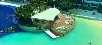 Value Yourself Luxury Beach Near Airport