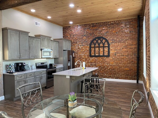 Microwave, oven, stovetop, dishwasher