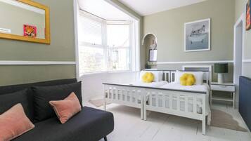 2 bedrooms, individually decorated, individually furnished, free WiFi