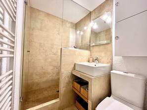 Shower, hair dryer