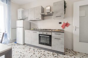 Private kitchen - AI CASTELLETTI - Mare - Parcheggio (Taggia)