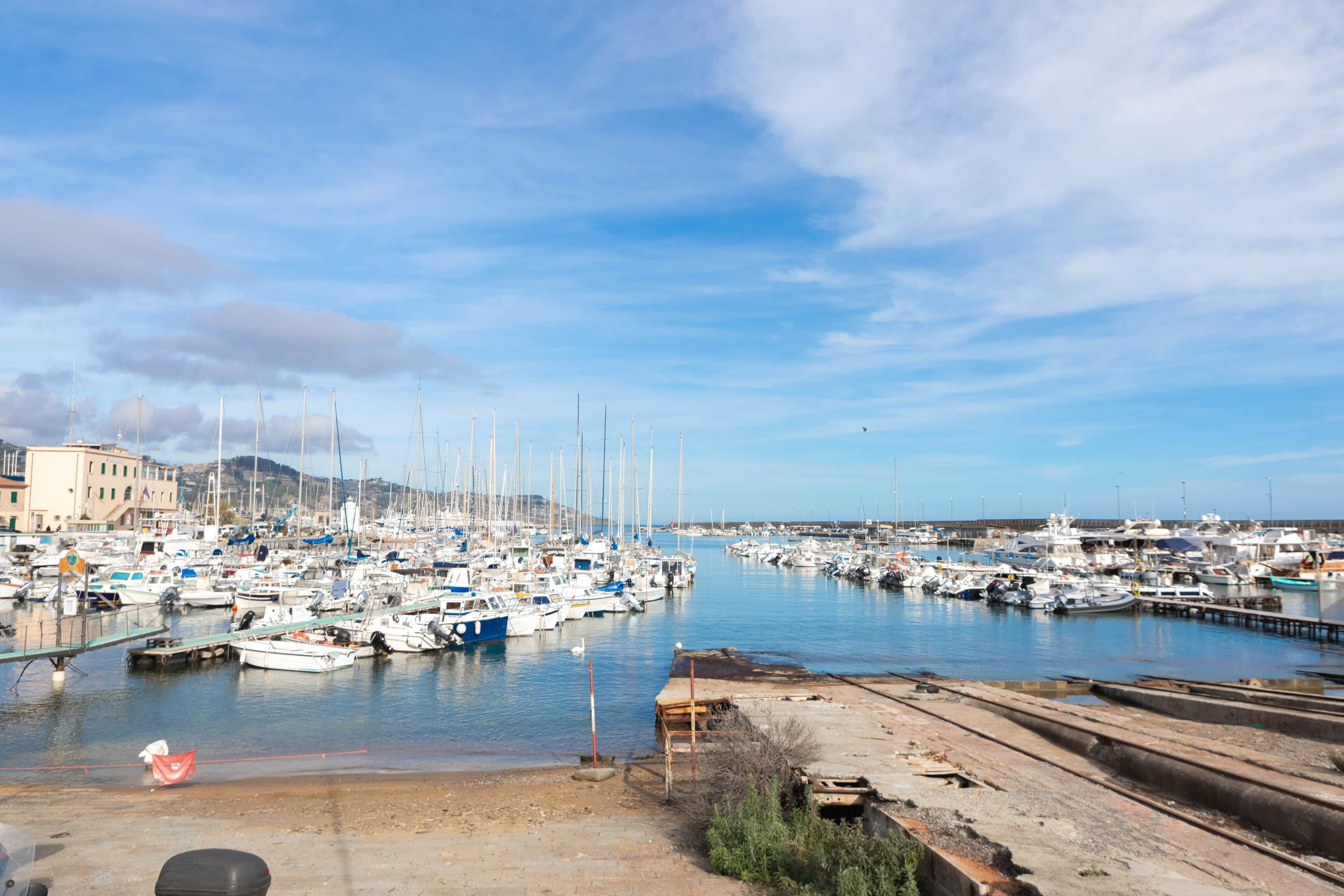 Marina
