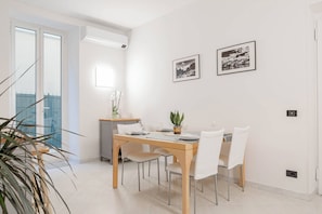 Dining - CASA BENJAMIN - Mare - Sanremo (Sanremo)